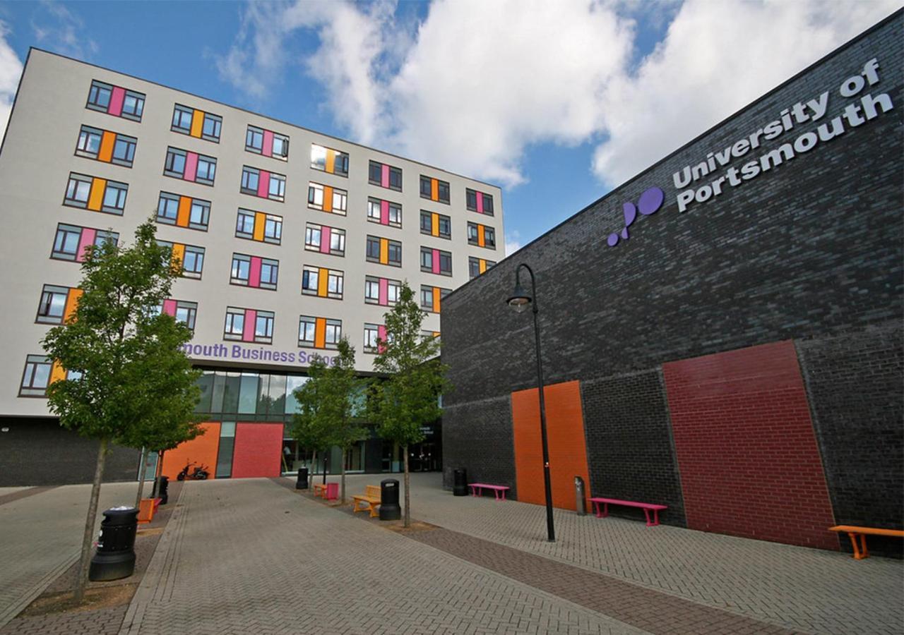 Flat A - Spacious Ground Floor, 1 Bedroom Apartment In Central Southsea, Portsmouth Exteriör bild